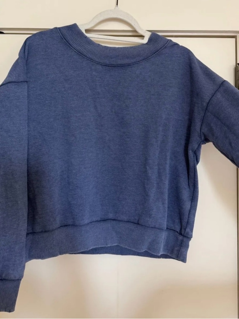 Aerie Distressed Crewneck Pullover/Sweatshirt